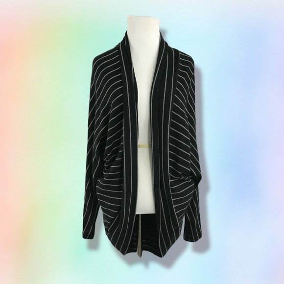 Tart size Small black striped batwing oversized Open cardigan sweater Shell - Picture 1 of 8